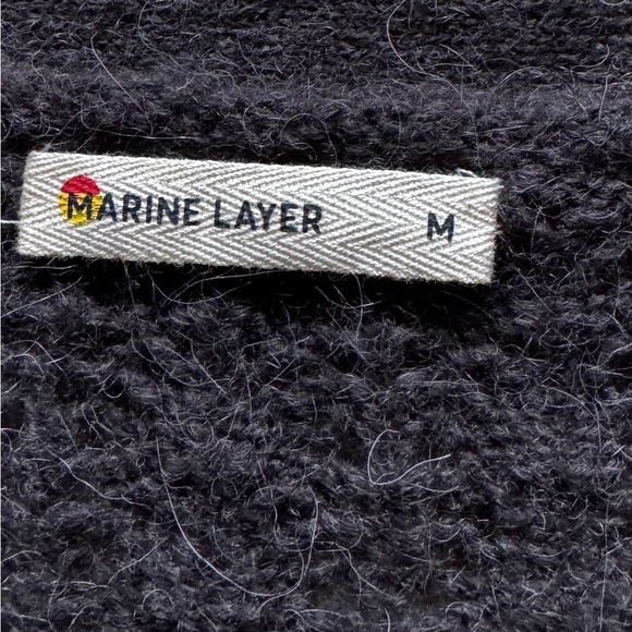 Marine Layer Evelyn V-Neck Pullover Sweater - Picture 4 of 6